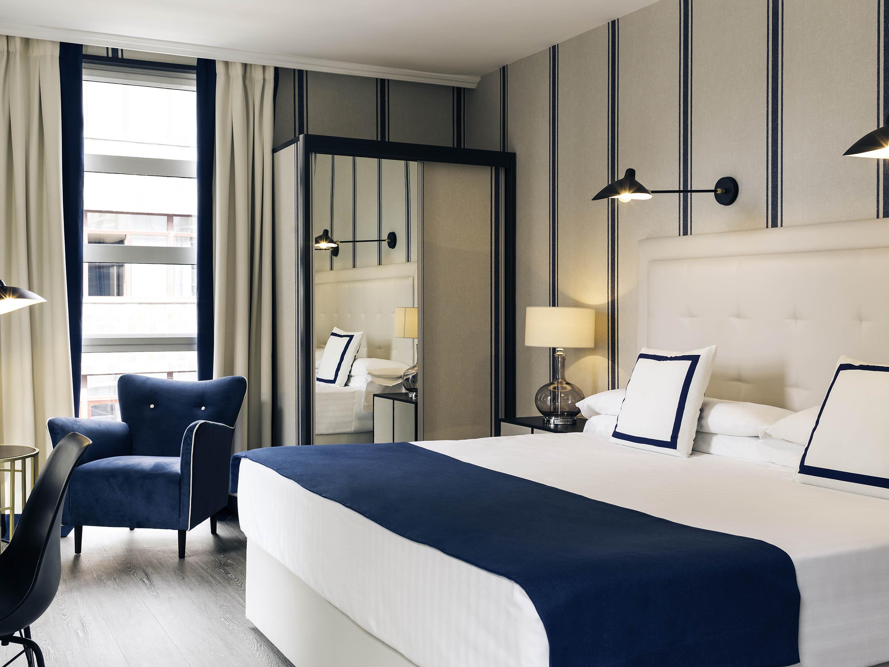 Hotel Mercure Jardines De Albia Bilbao Esterno foto