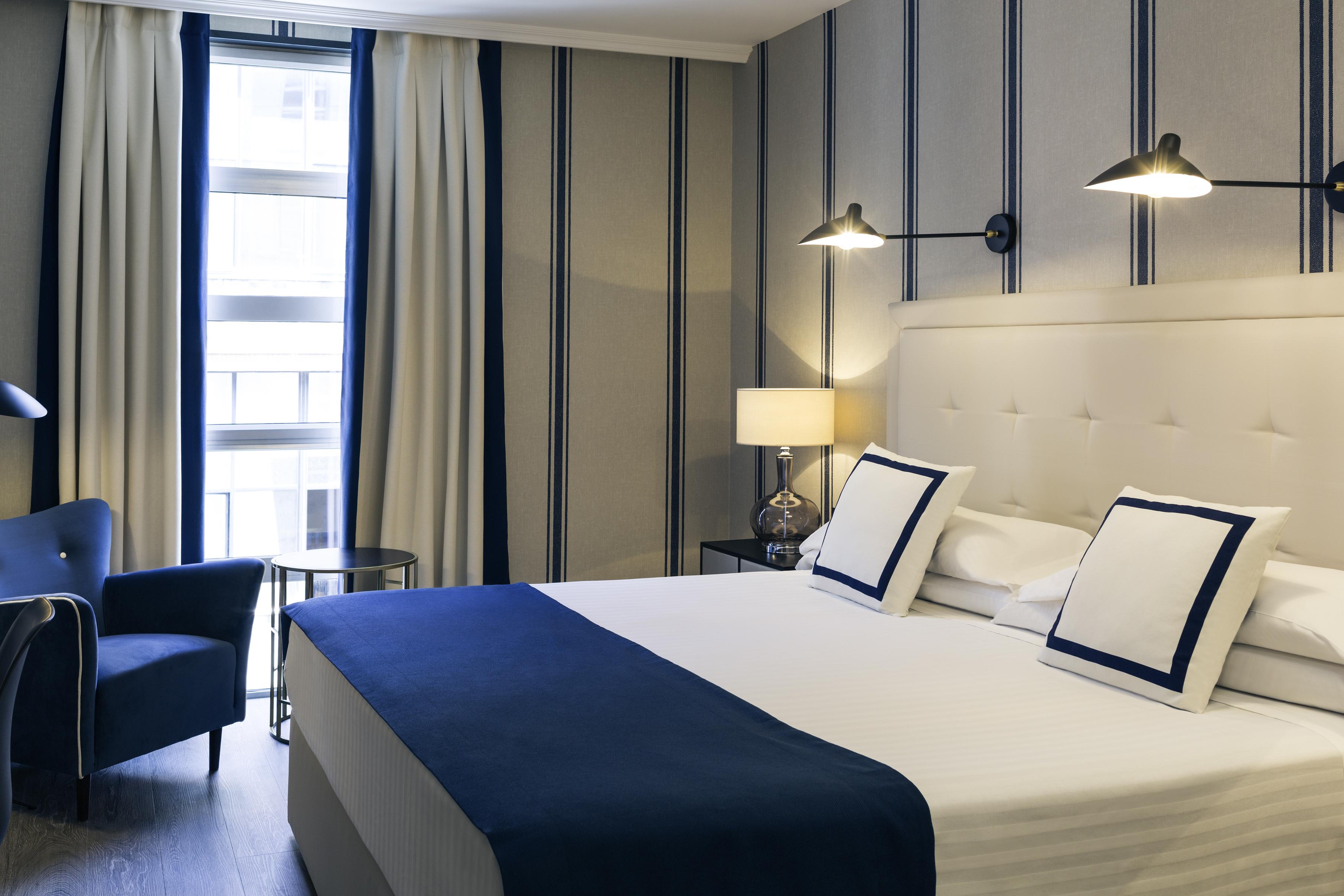 Hotel Mercure Jardines De Albia Bilbao Esterno foto