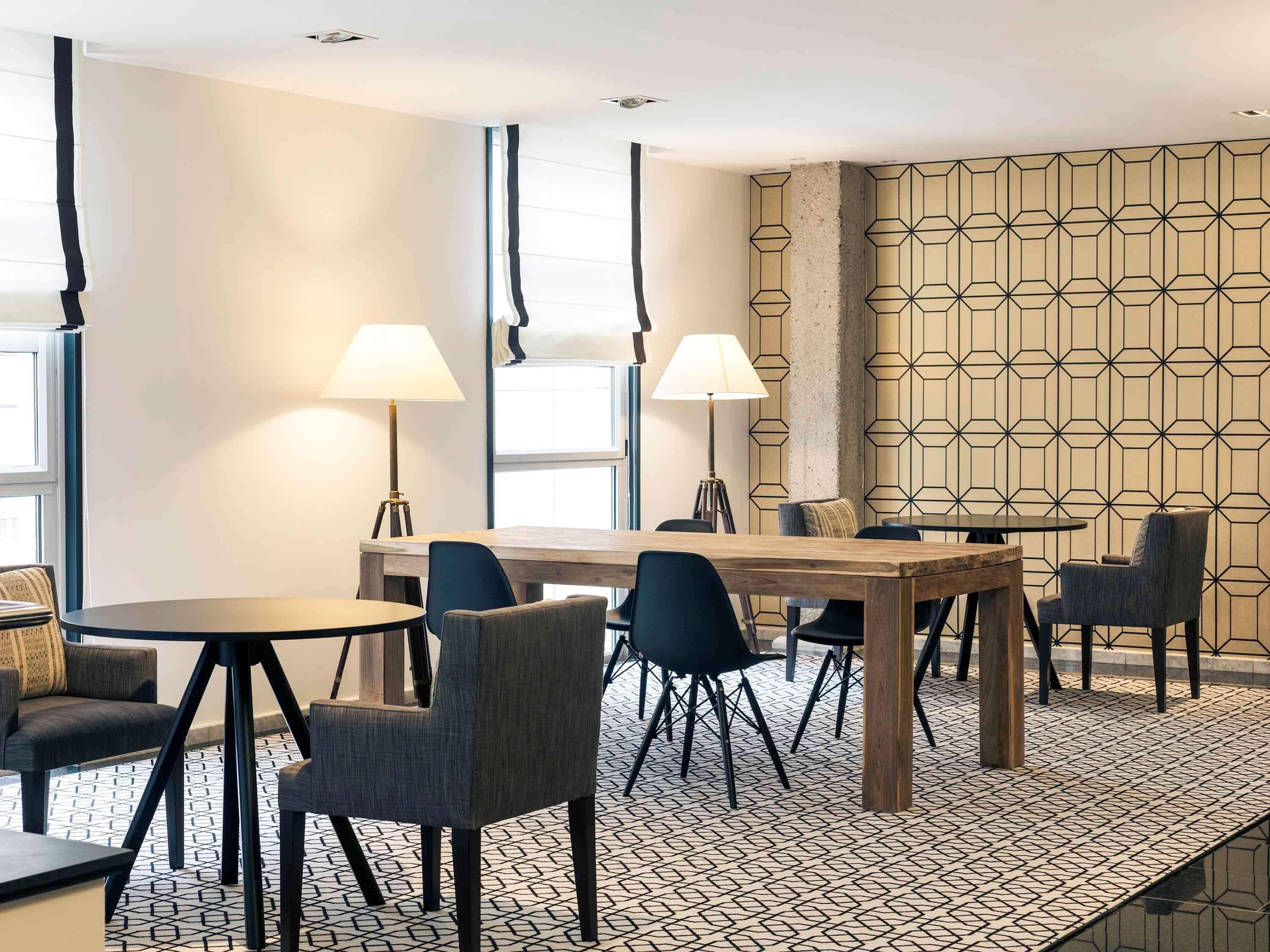 Hotel Mercure Jardines De Albia Bilbao Esterno foto