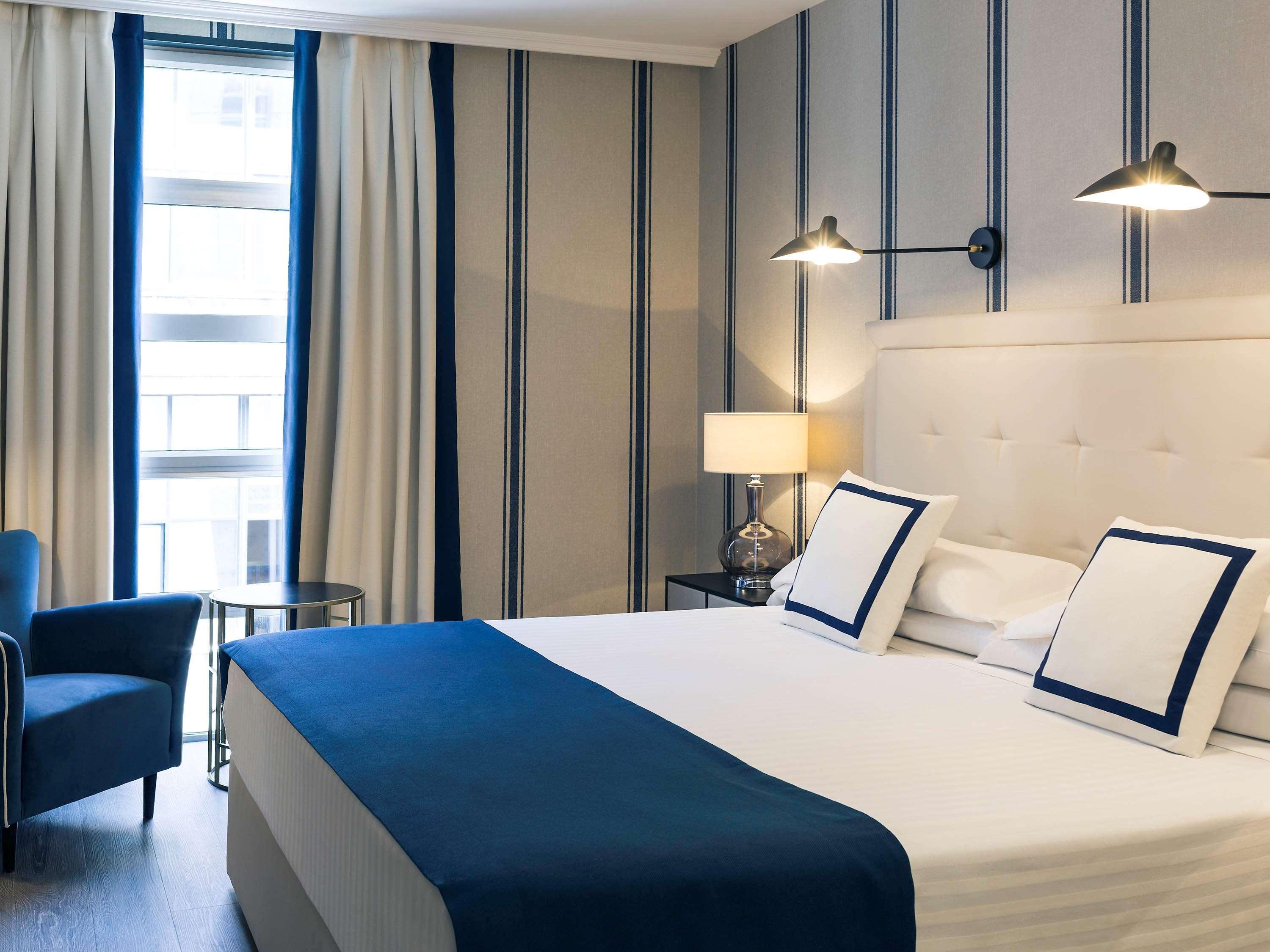 Hotel Mercure Jardines De Albia Bilbao Esterno foto