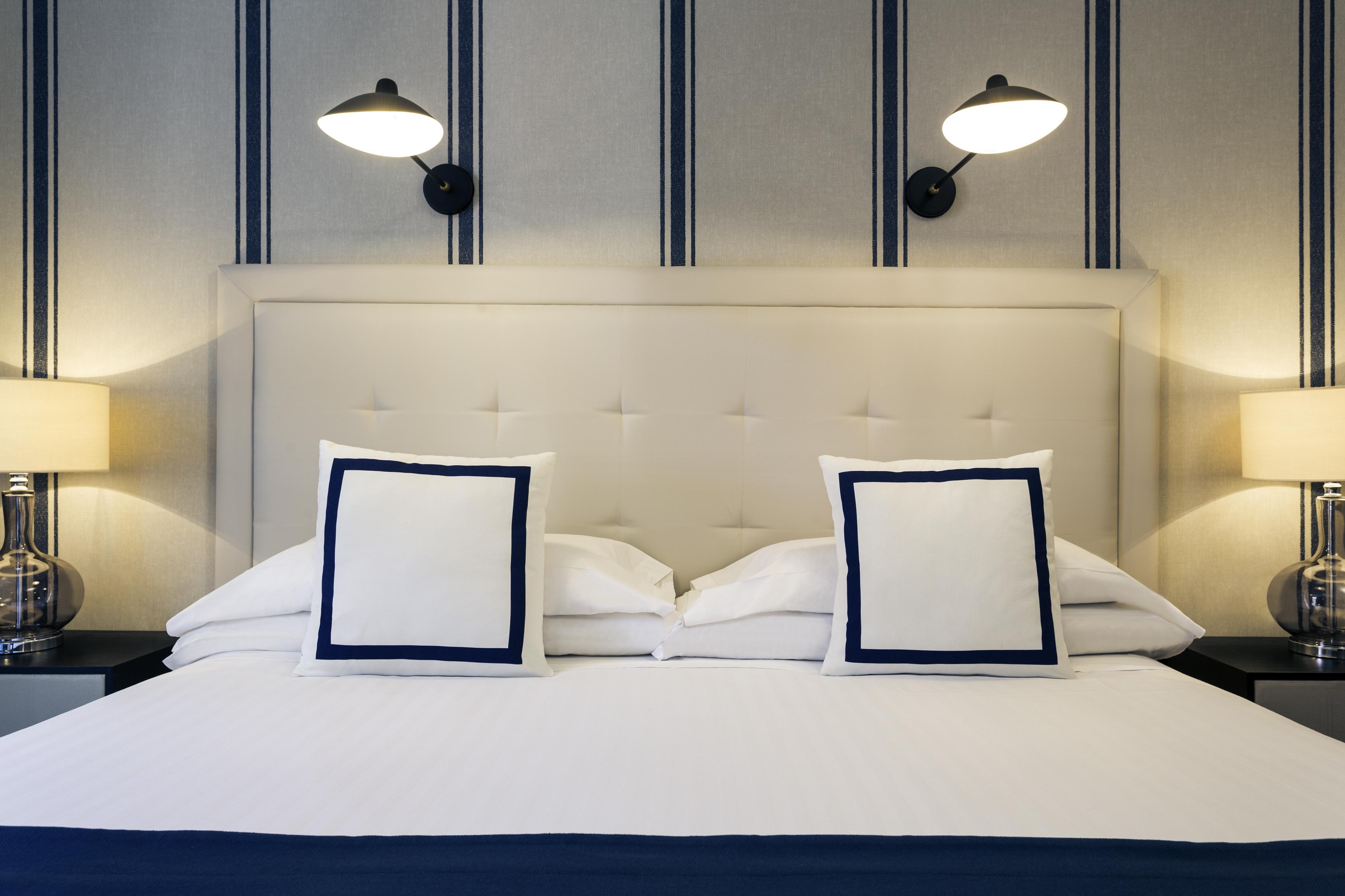 Hotel Mercure Jardines De Albia Bilbao Esterno foto